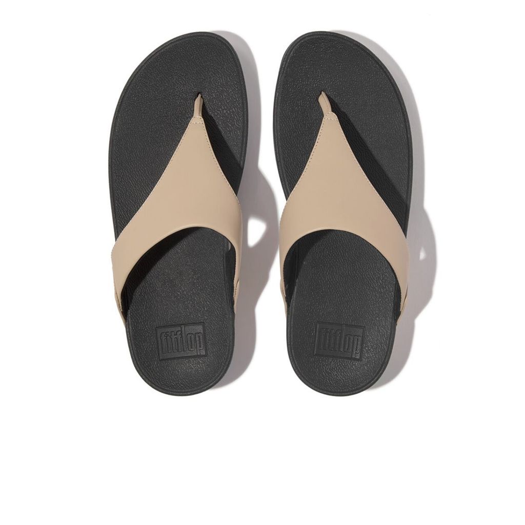 fitflop_1200px_0000s_0000s_0003_lulu-leather-toepost-latte-beige_i88-a94_1