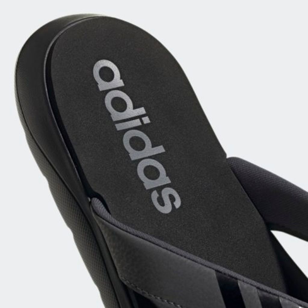 Comfort_Flip-Flops_Black_FY8654_42_detail-510x510