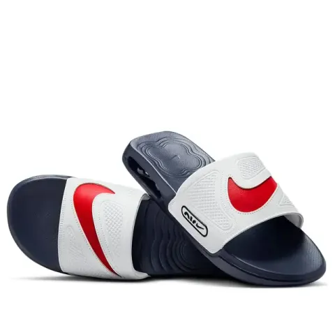 main-square_9bab1d95-75a2-4b67-b9e1-bac822cffdb9_640x