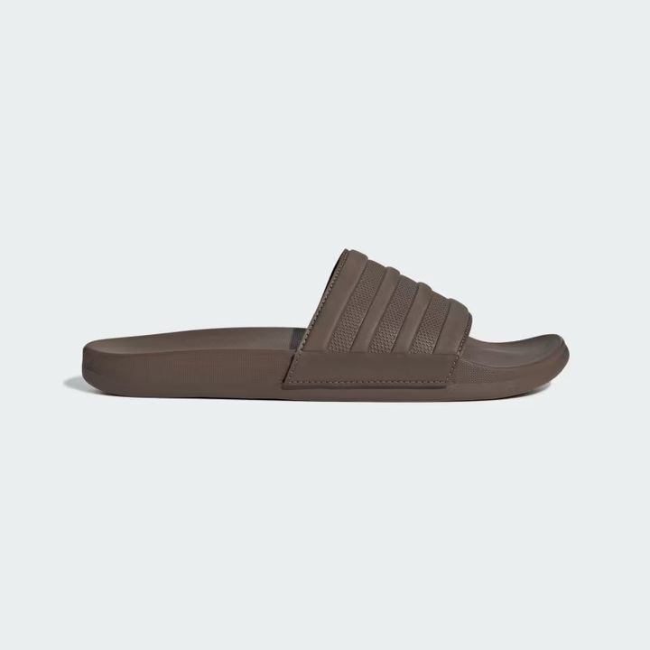 Adilette_Comfort_Slides_Brown_JI2256_01_00_standard_11zon