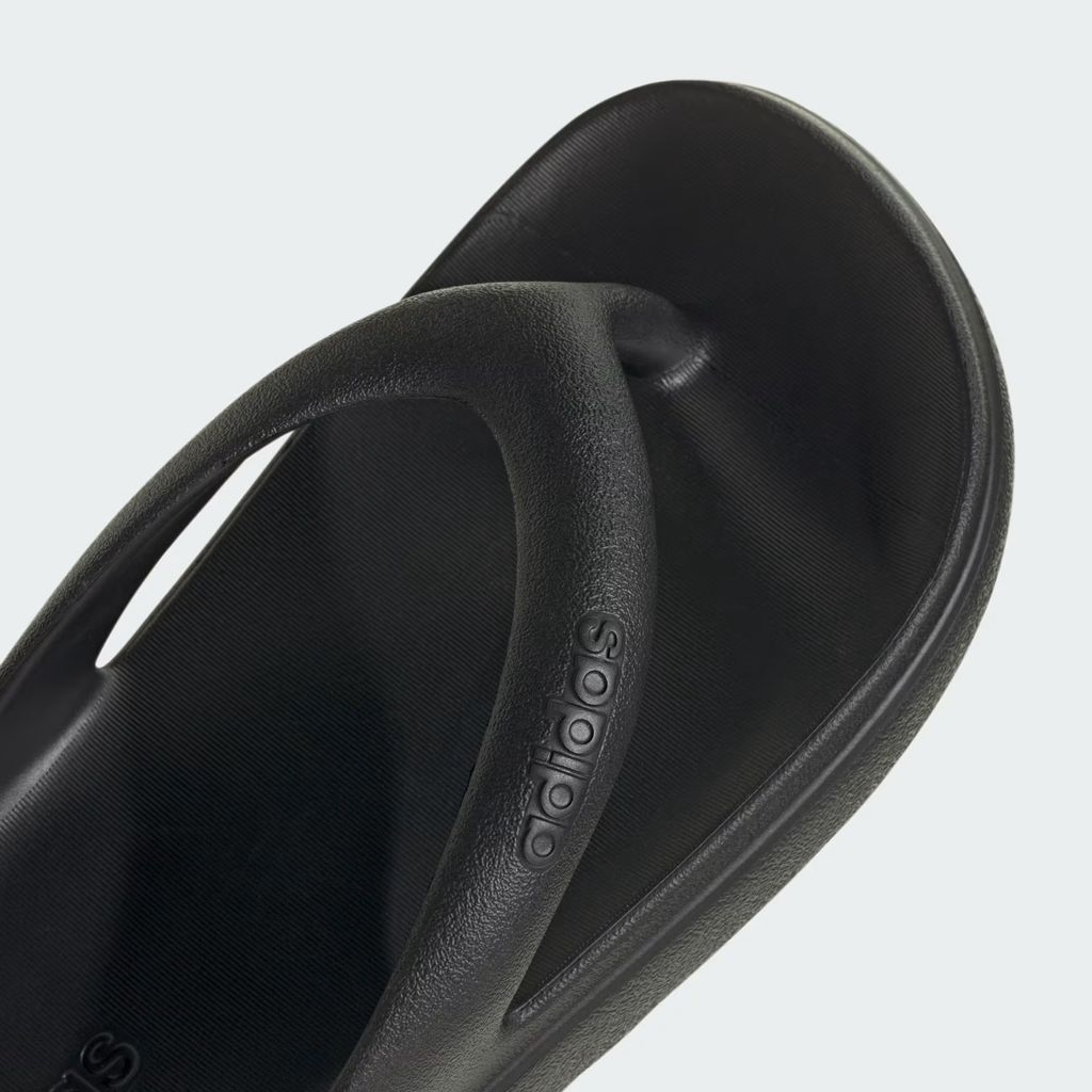 ADILETTE_LUMIA_SLIDES_Black_JR9715_41_detail_11zon