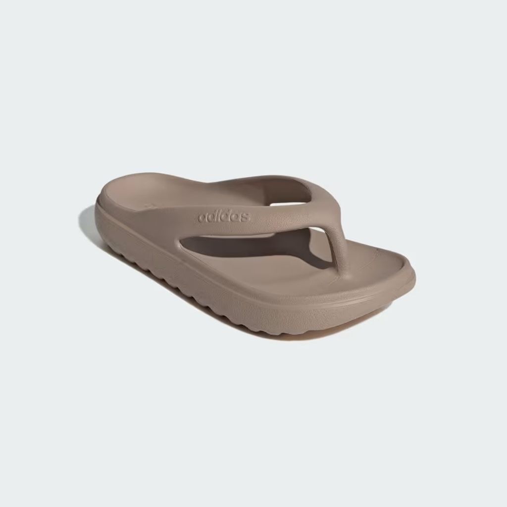 ADILETTE_LUMIA_SLIDES_Brown_HP6944_04_standard_11zon