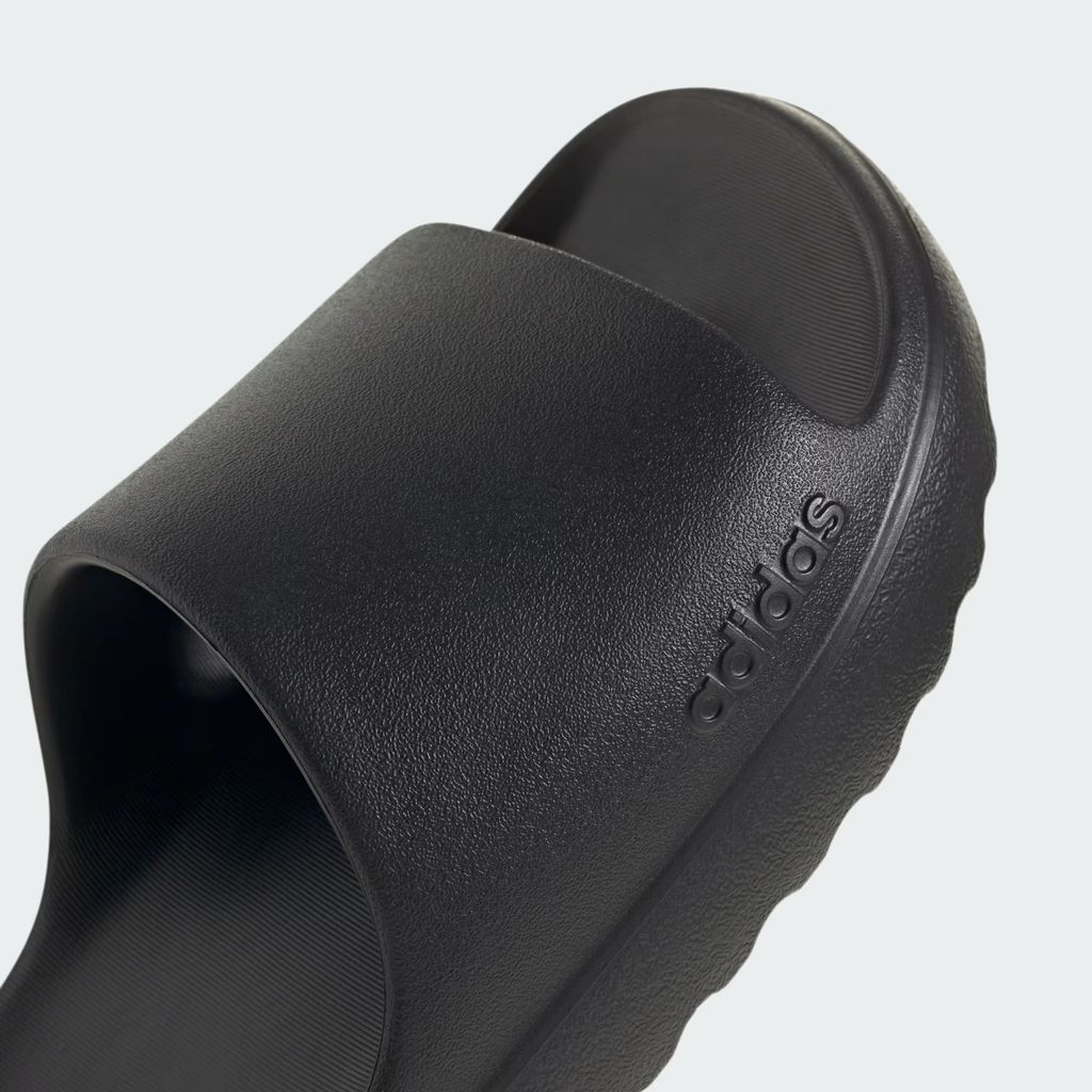 Adilette_Lumia_Slides_Black_JP9580_41_detail_11zon