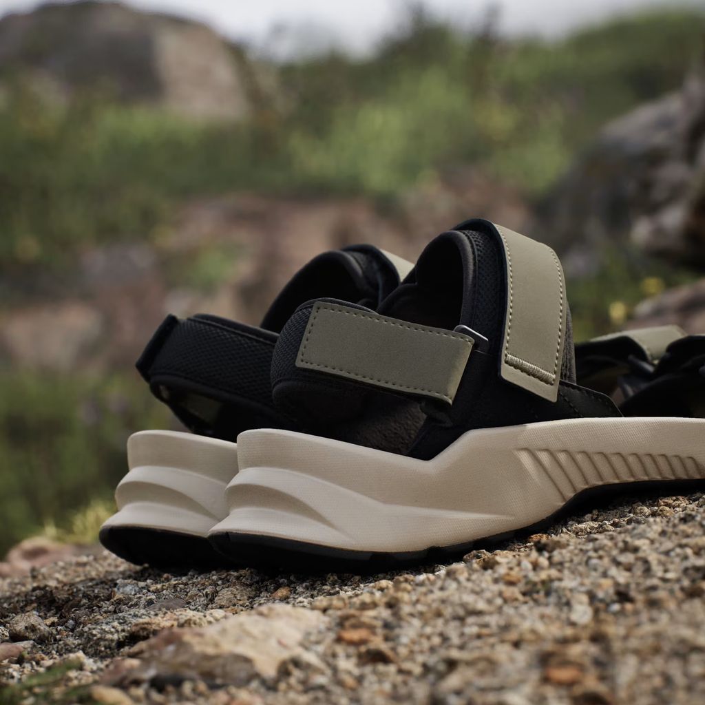 Terrex_Hydroterra_Sandals_Green_JQ2236_HM10