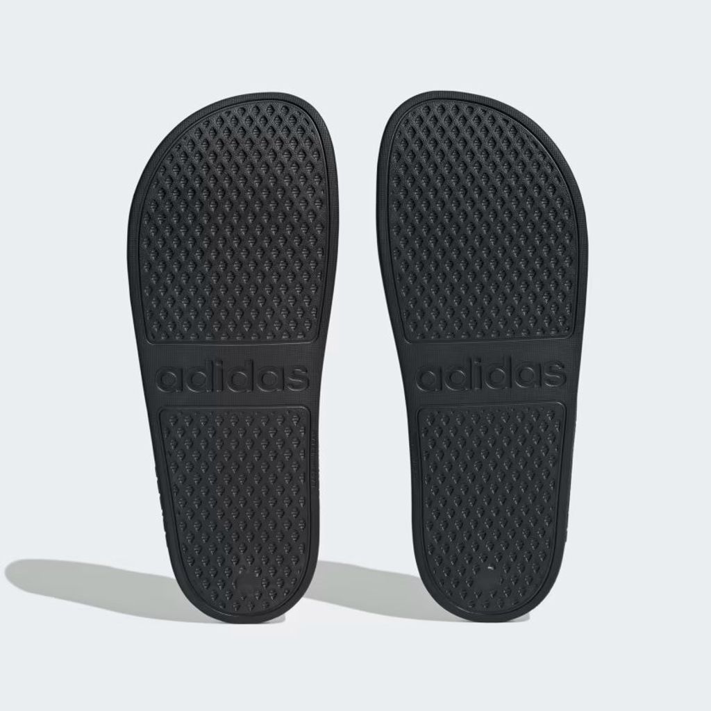 Adilette_Aqua_Slides_Black_IF7371_03_standard