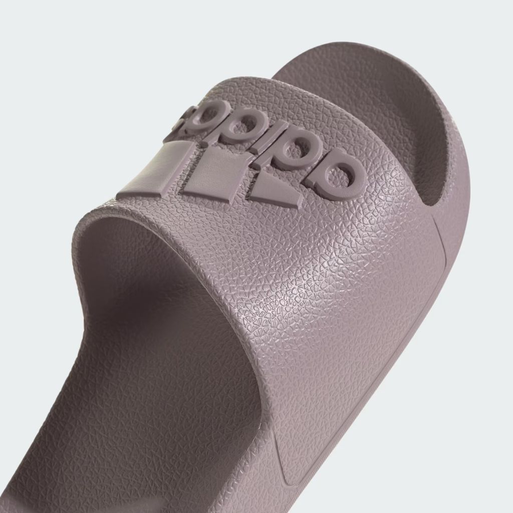 Adilette_Aqua_Slides_Purple_IF6067_41_detail