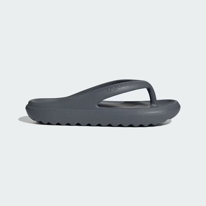 ADILETTE_LUMIA_SLIDES_Black_HP6947_01_00_standard (1)