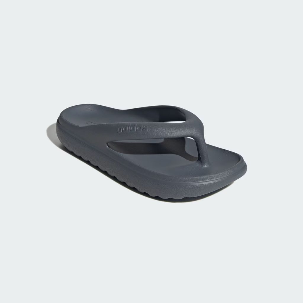 ADILETTE_LUMIA_SLIDES_Black_HP6947_04_standard