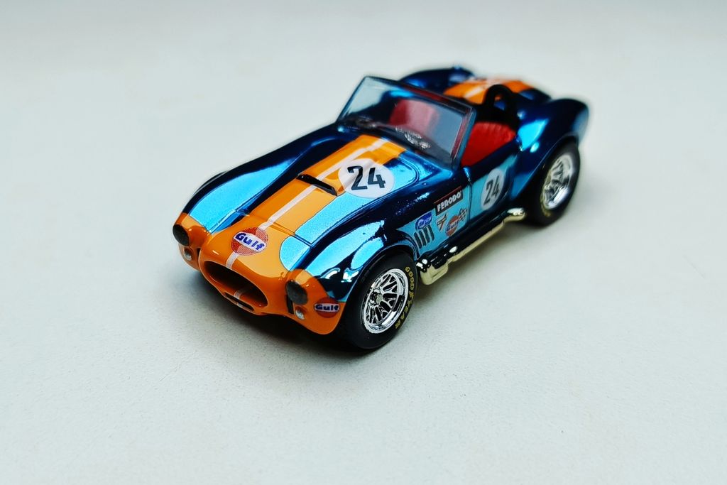 Picsart_25-11-01_23-11-03-450