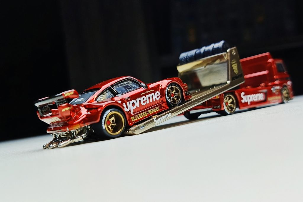 Picsart_25-11-01_22-51-00-925