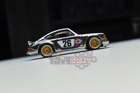 Picsart_25-11-01_23-38-26-744