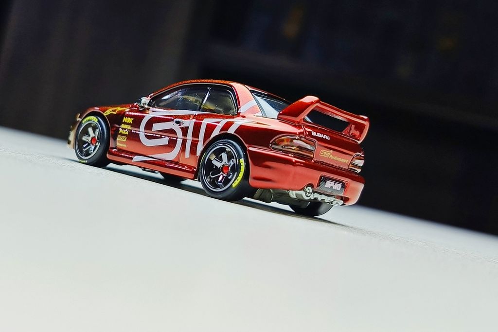 Picsart_25-11-02_00-08-43-574