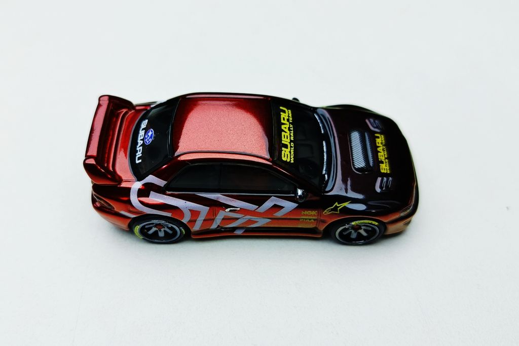 Picsart_25-11-02_00-10-33-481