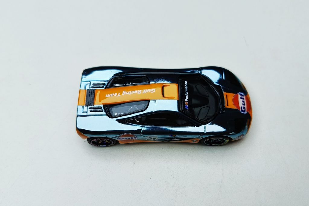 Picsart_25-12-17_01-50-19-284