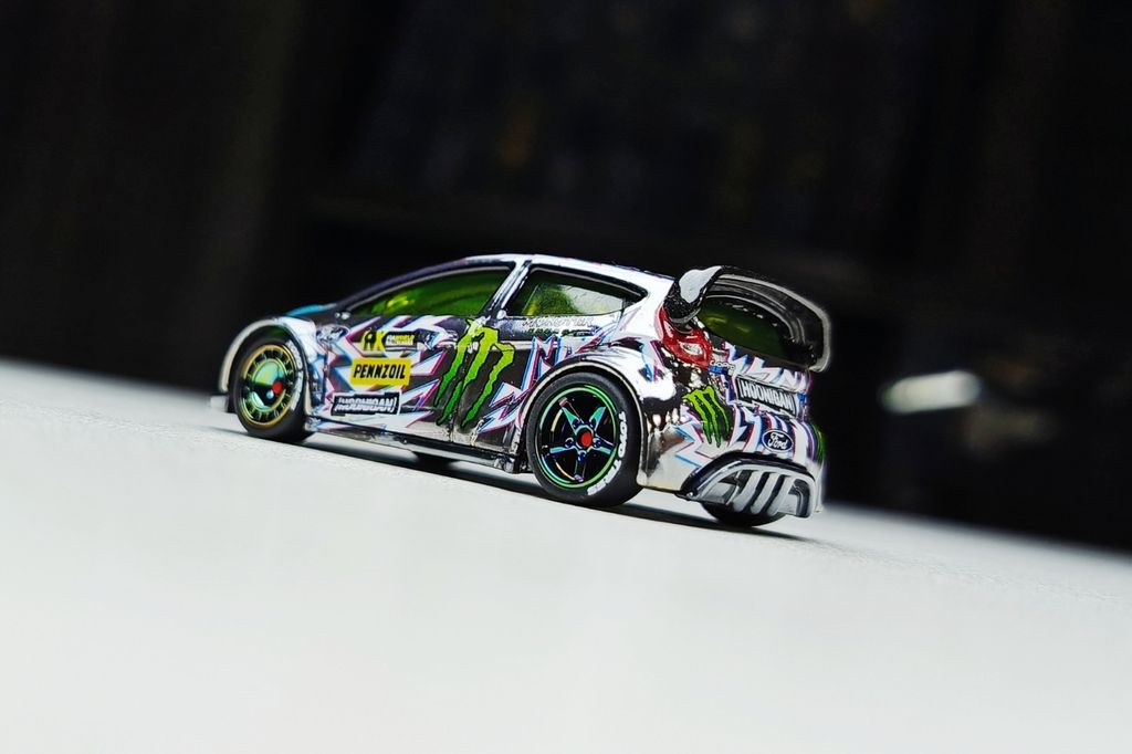 Picsart_25-12-17_02-15-00-457