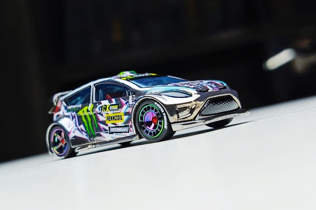 Picsart_25-12-17_23-11-36-612