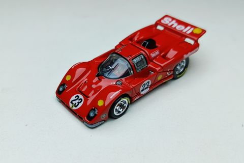 Picsart_25-12-17_21-11-50-268