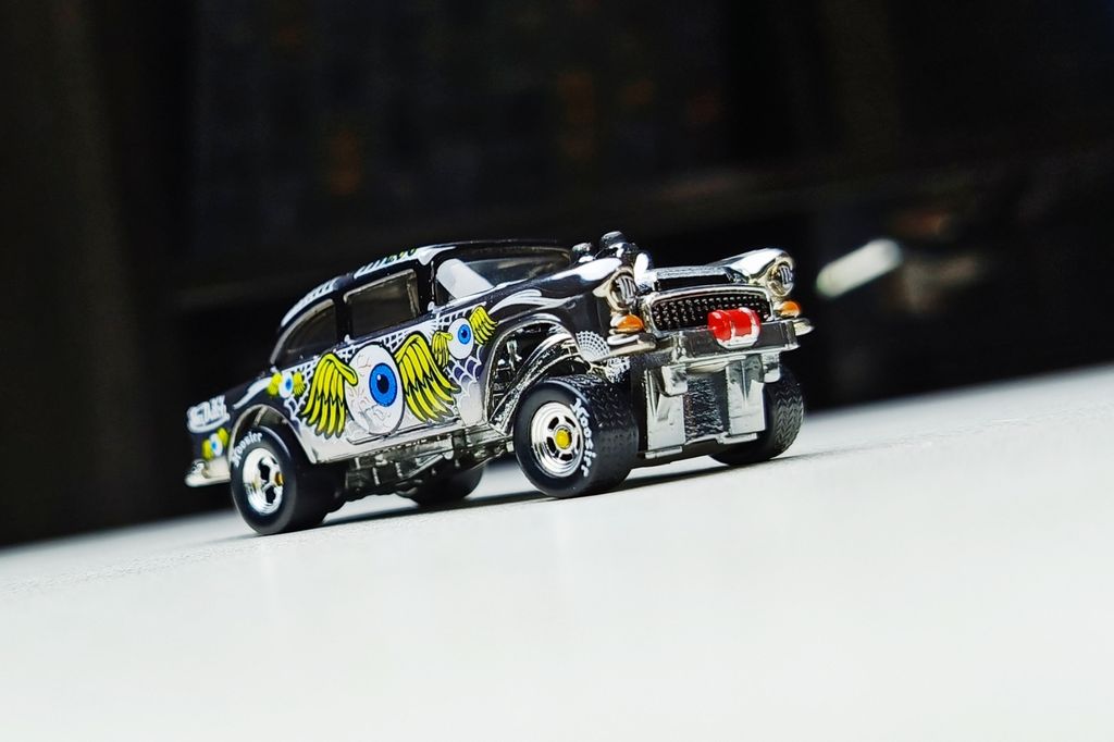 Picsart_25-12-18_06-43-02-421