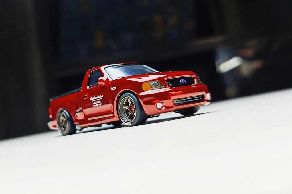 Picsart_25-12-18_18-59-23-848