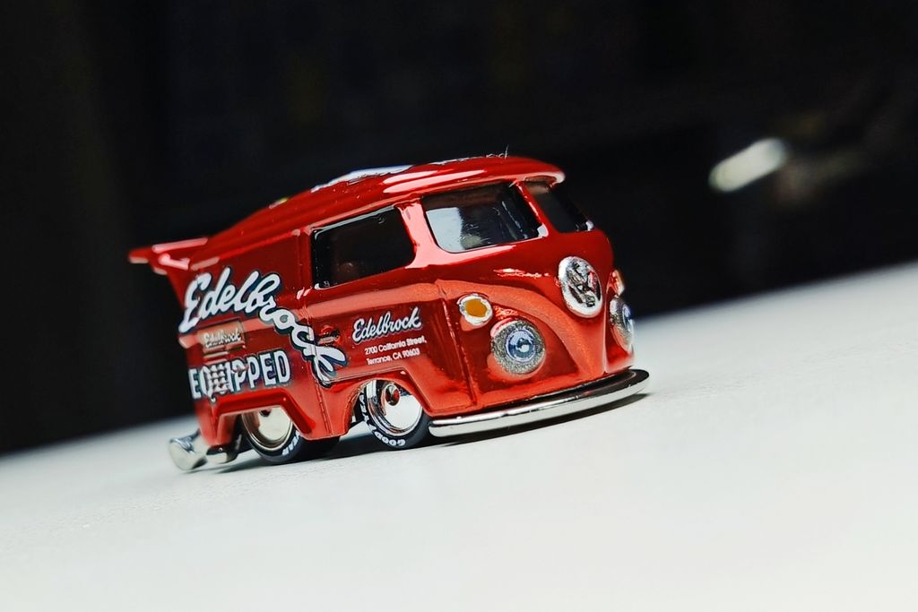 Picsart_25-12-19_12-41-40-555