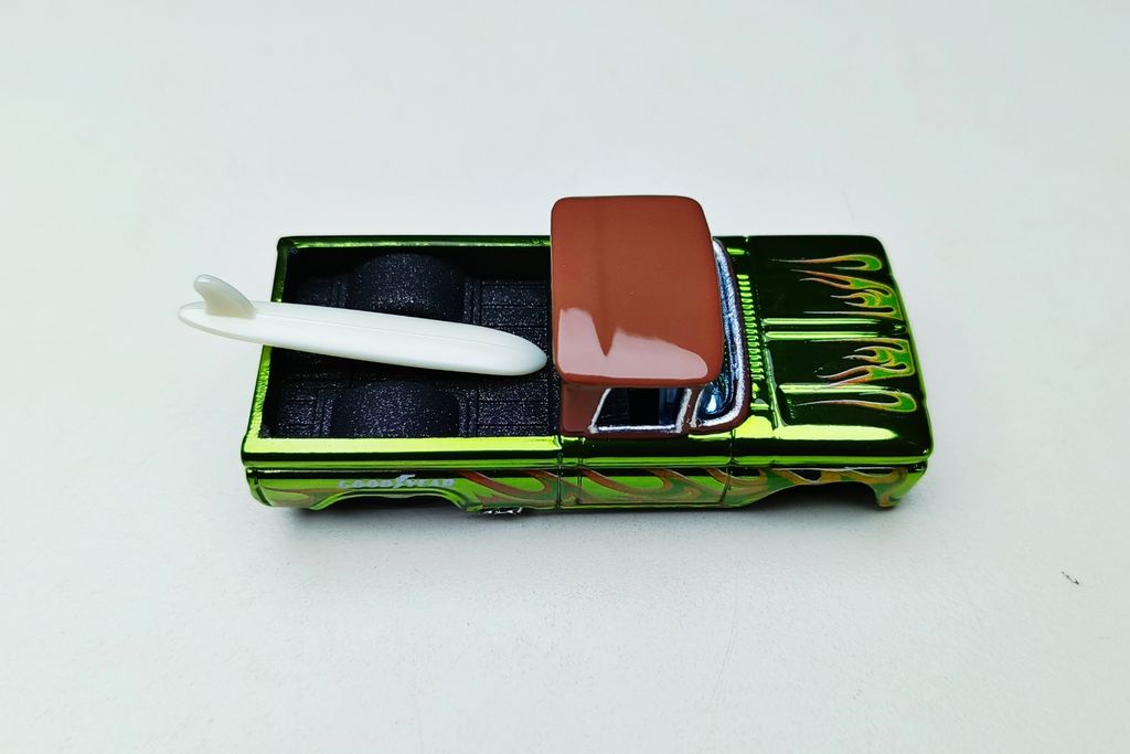 Picsart_25-12-19_13-00-59-802