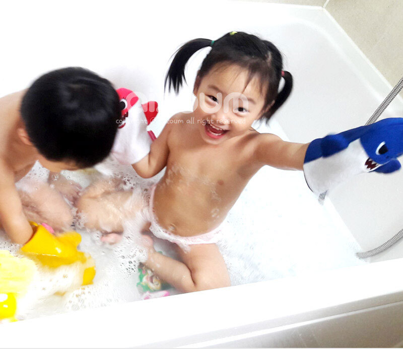 baby_bath_01_02