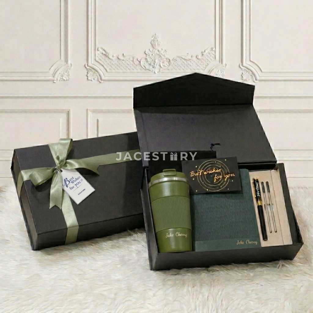 THE EXECUTIVE PERSONALISED GIFT SET (GREEN SET)