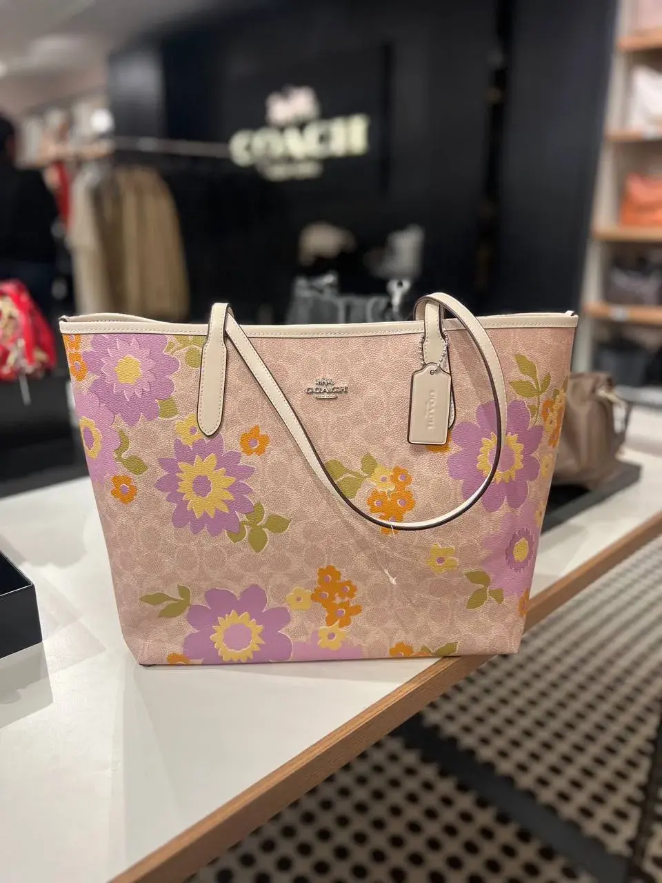 photo_2025-11-04_09-51-38