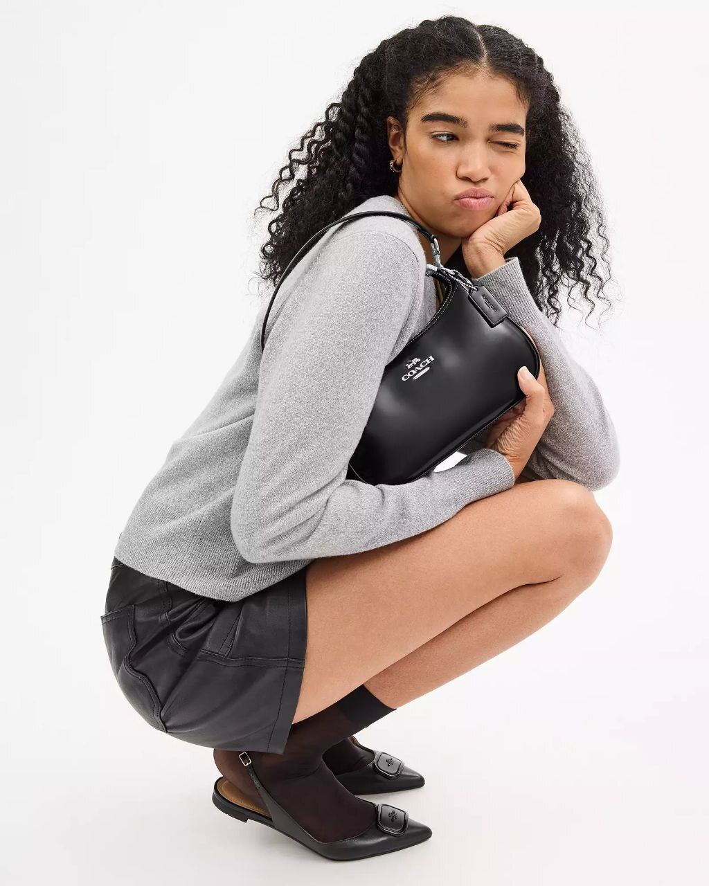 photo_6062283795446481183_y