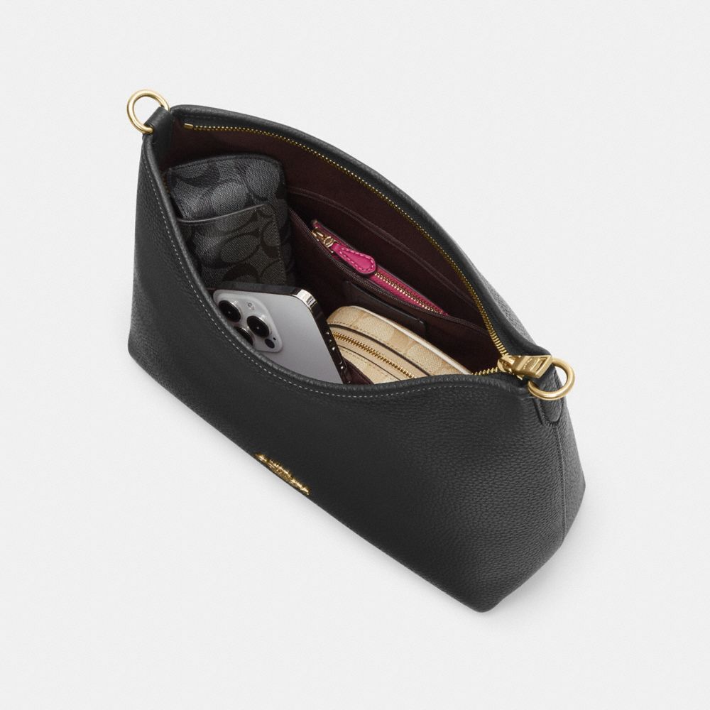 LaurelShoulderBagPropFamily_a6