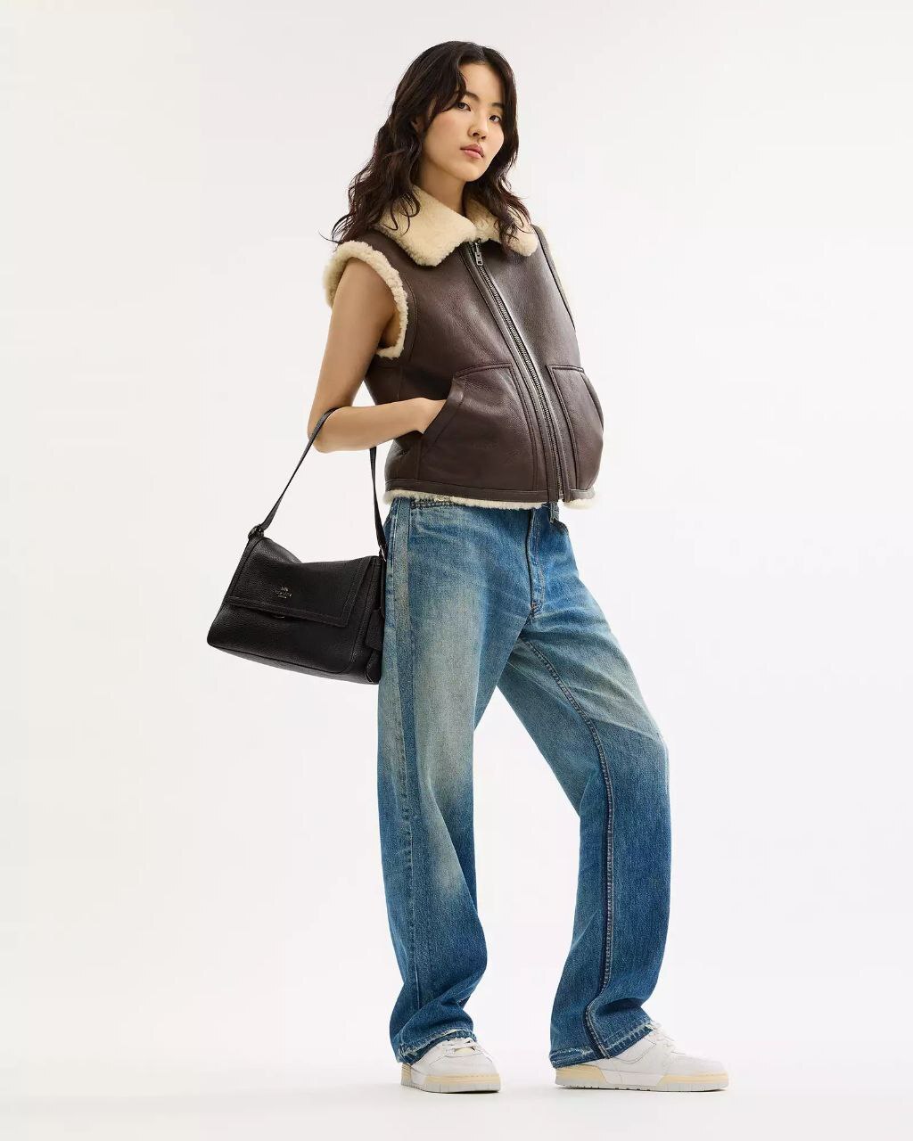 photo_2025-11-22_18-13-53