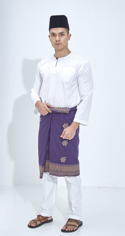 Set White 1.jpg