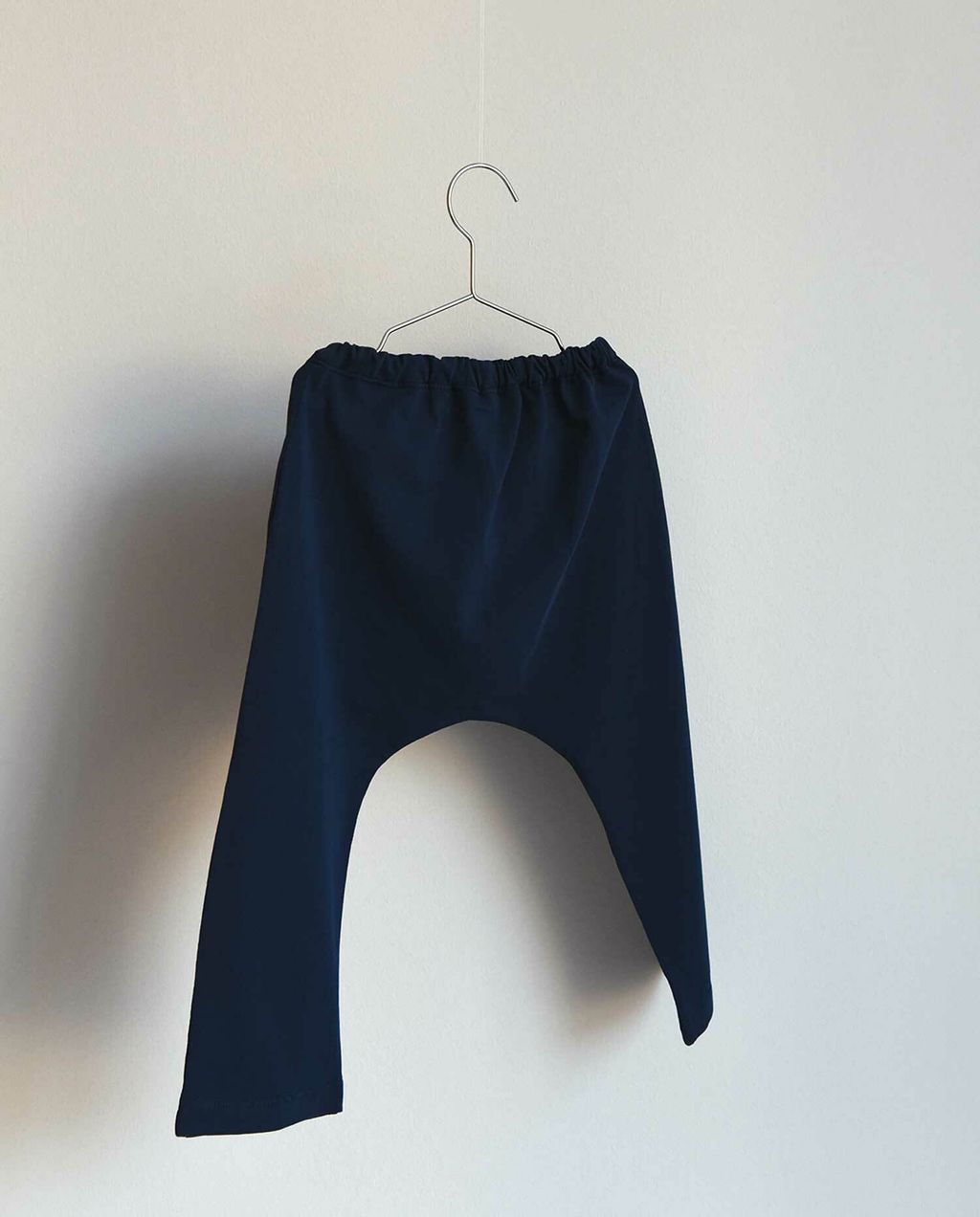co-label-PANTS-EMILE-navy-02.jpg