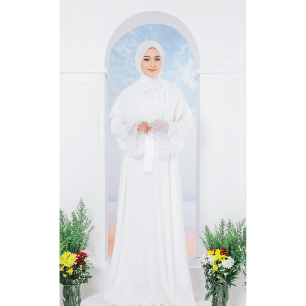 Dhea Abaya.png