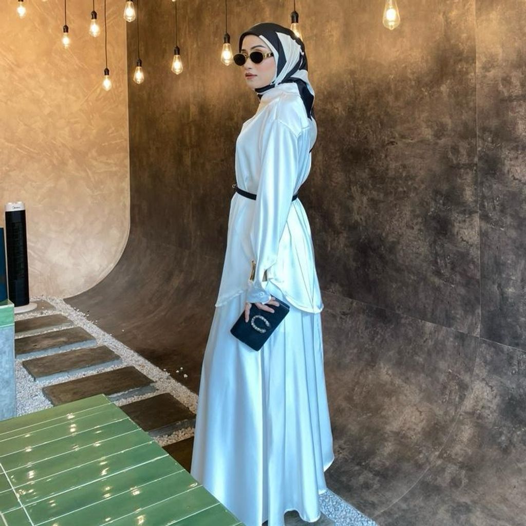 1aeb715605e344cdbb957b8918e8ffd0~tplv-aphluv4xwc-origin-jpeg