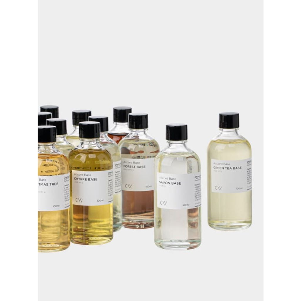 tw-11134207-81ztc-meb67y9w1s011c