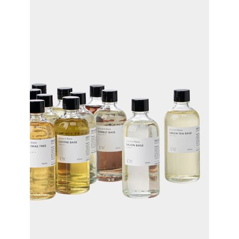 tw-11134207-81ztc-meb67y9w1s011c