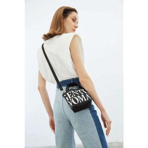 photo_6314517307661073148_y