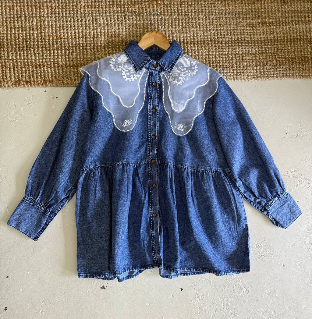 photo_6181416765083028435_y