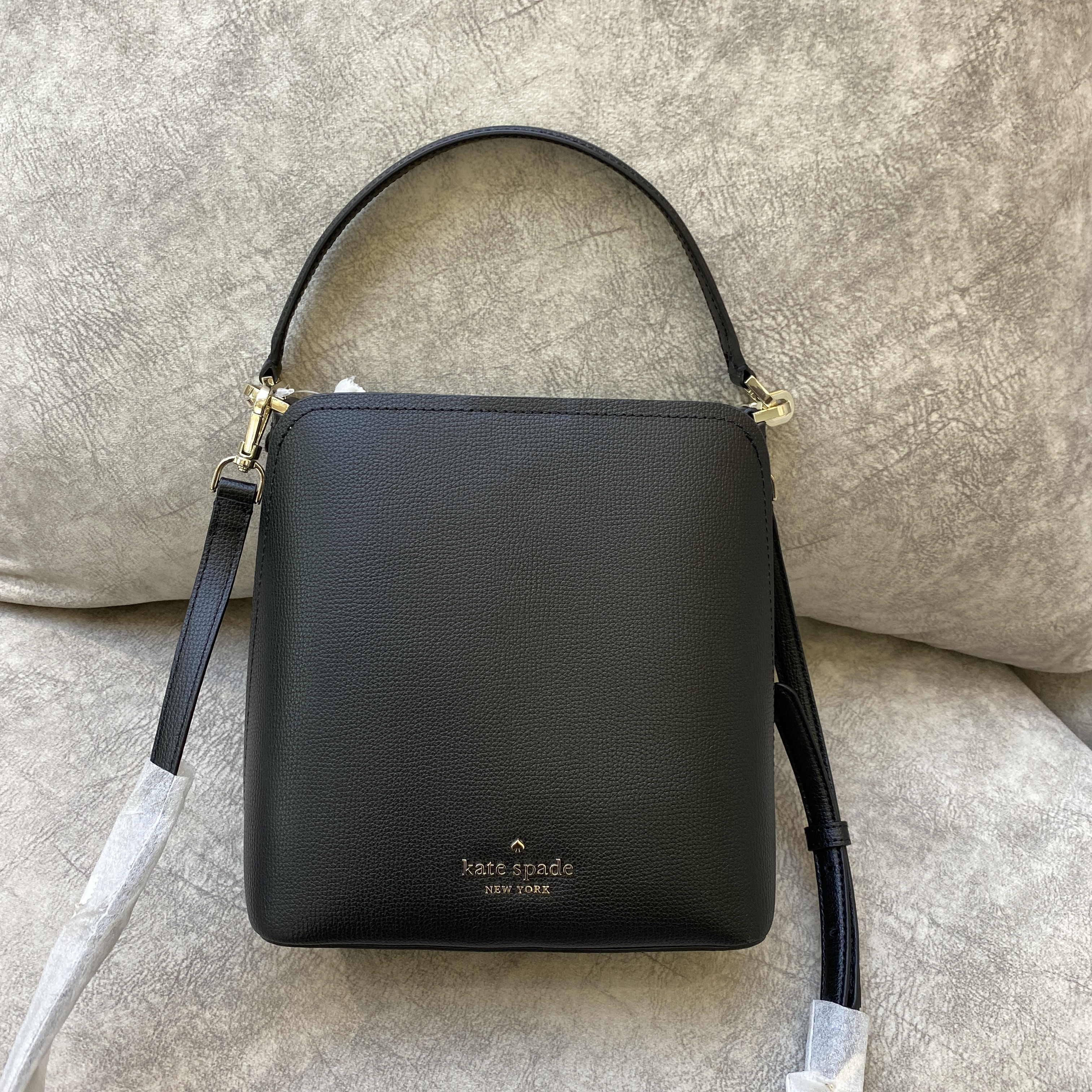 KATE SPADE DARCY SMALL BUCKET BAG BLACK – Lbite Luxury Branded - Your  Trusted Luxury Expert