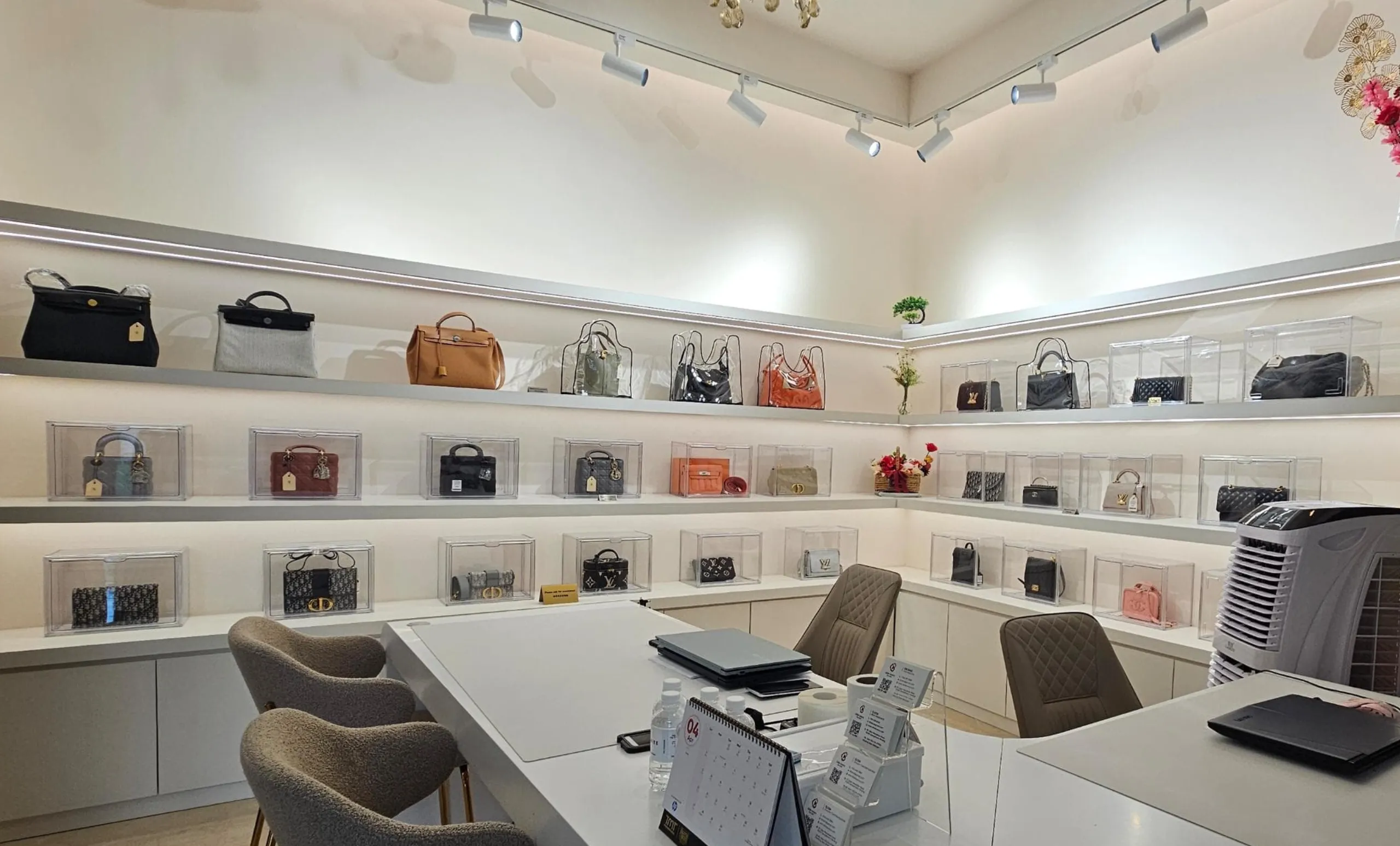 Penang HQ | Lbite Luxury Branded - Your Trusted Luxury Expert