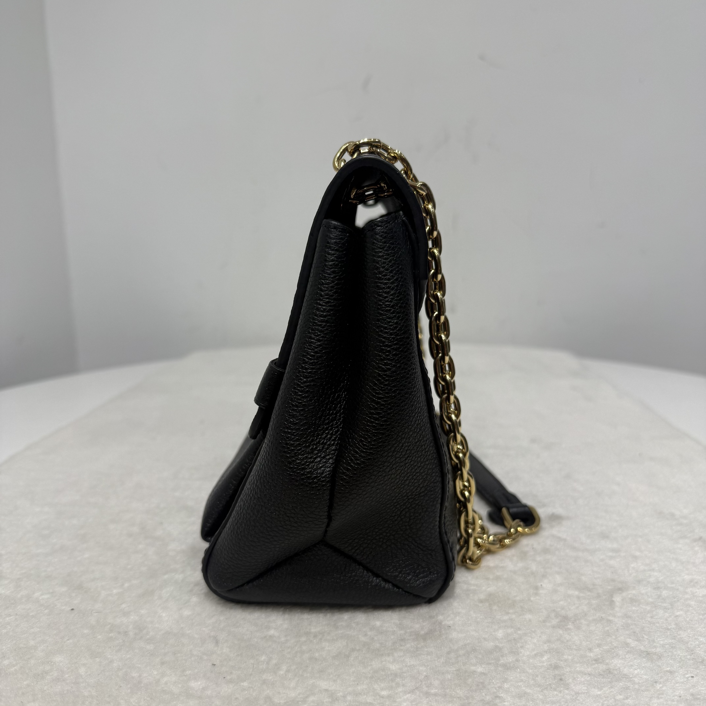 image_BE256ABA-2B67-46D5-9C82-97DBFA1F67A0_1774088782