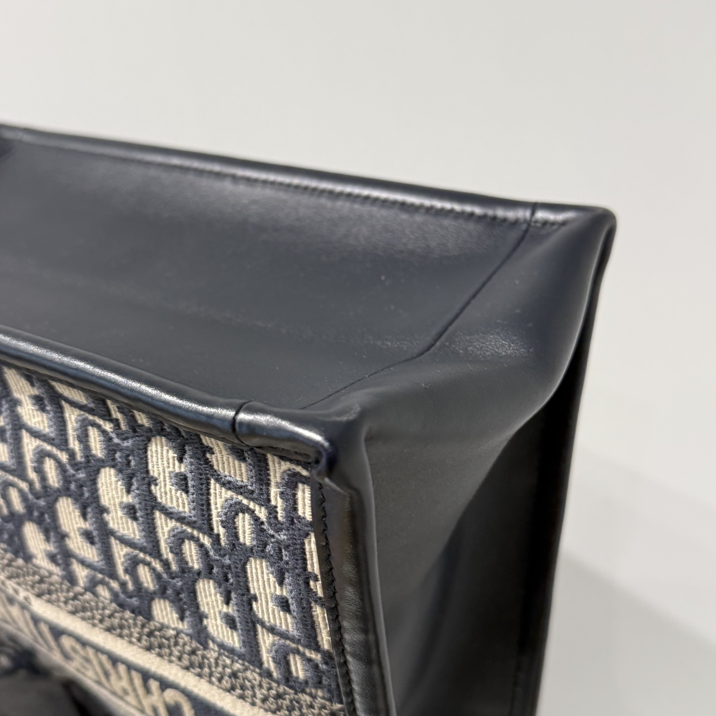 image_0FDE3E2A-9BA2-4C9E-8DF2-CC2FD1BE3813_1774589484