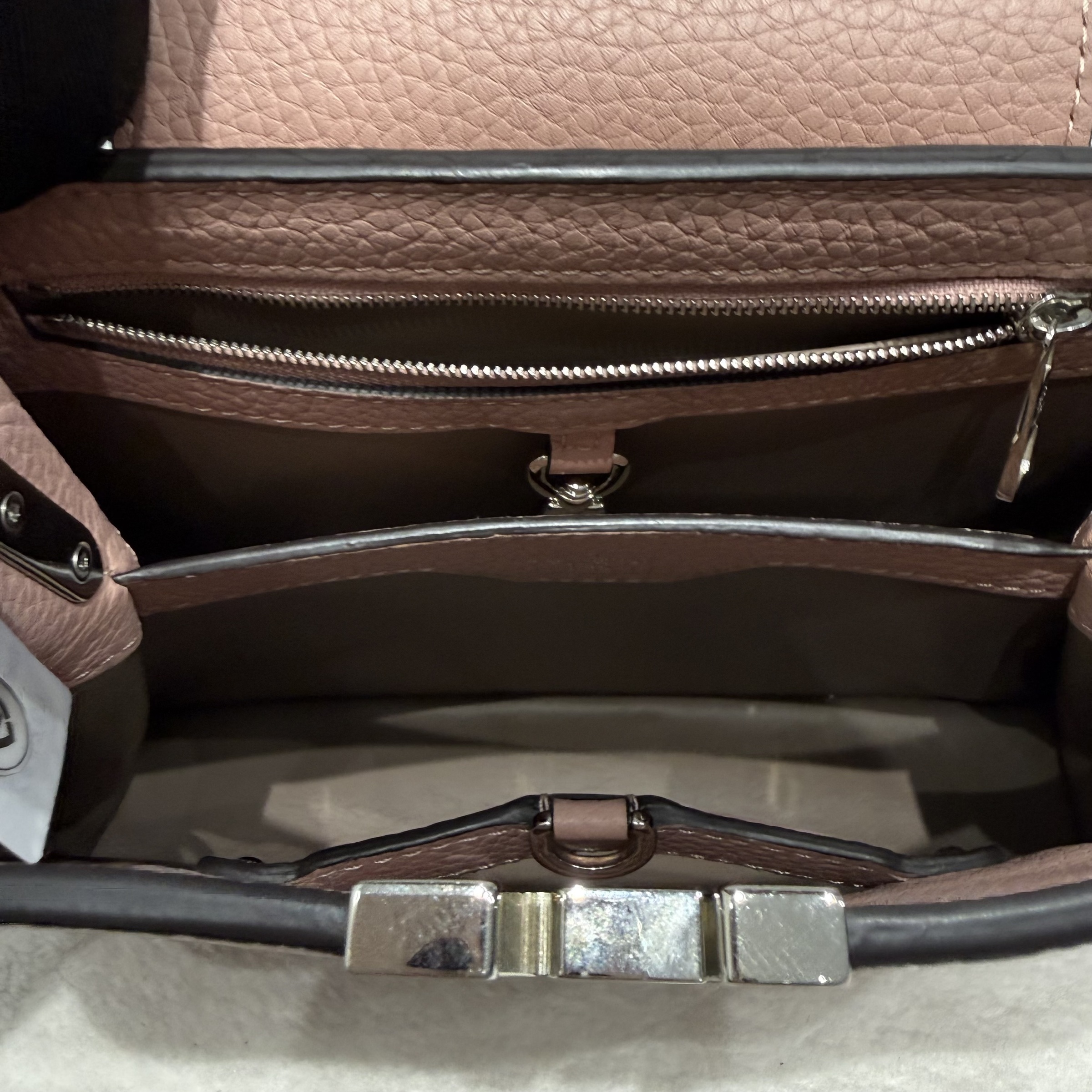 image_F41106E4-122C-4D2A-A92D-CE108AC95074_1775360327