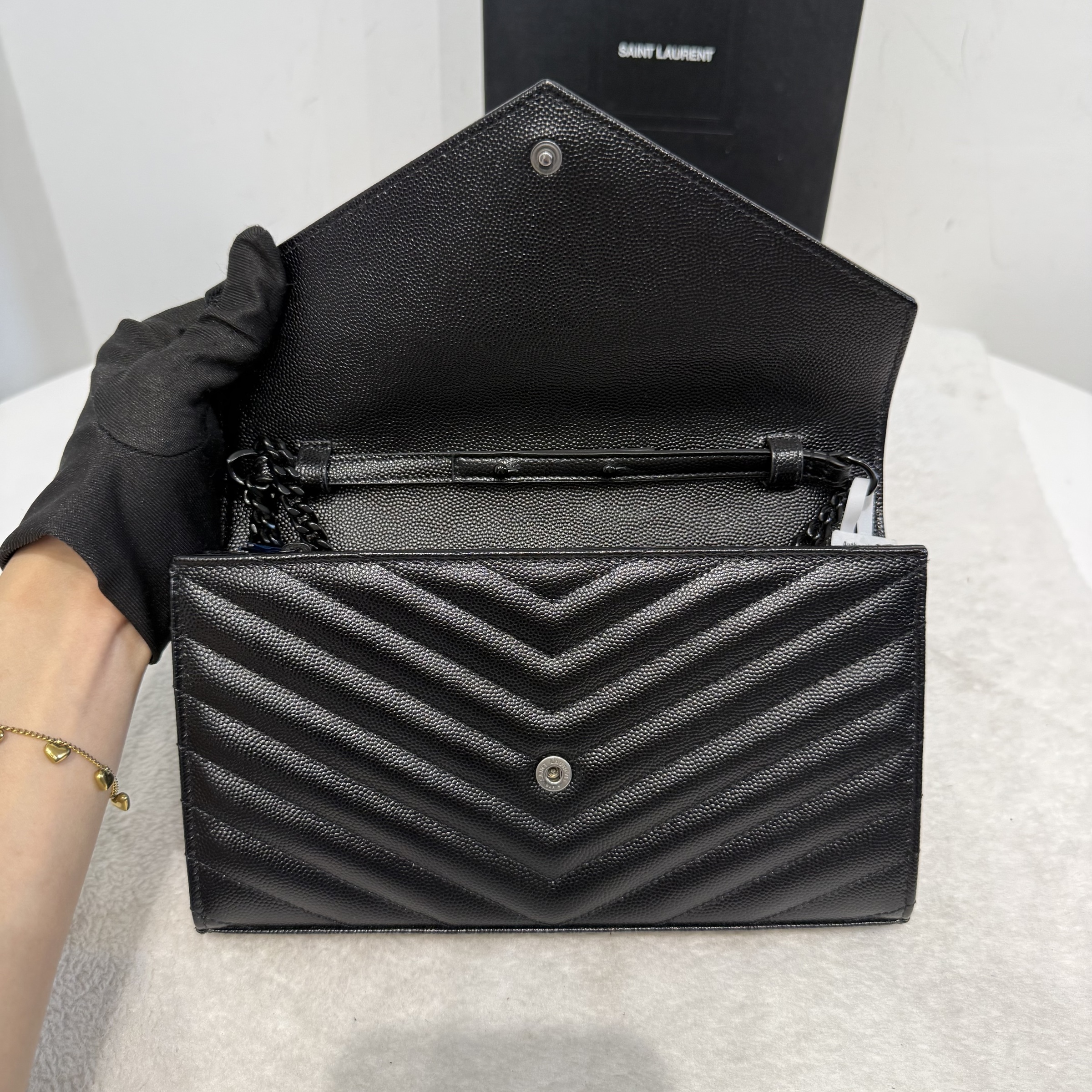 image_5C6E35B5-CD15-419D-842A-1F894D6AE04B_1775361138