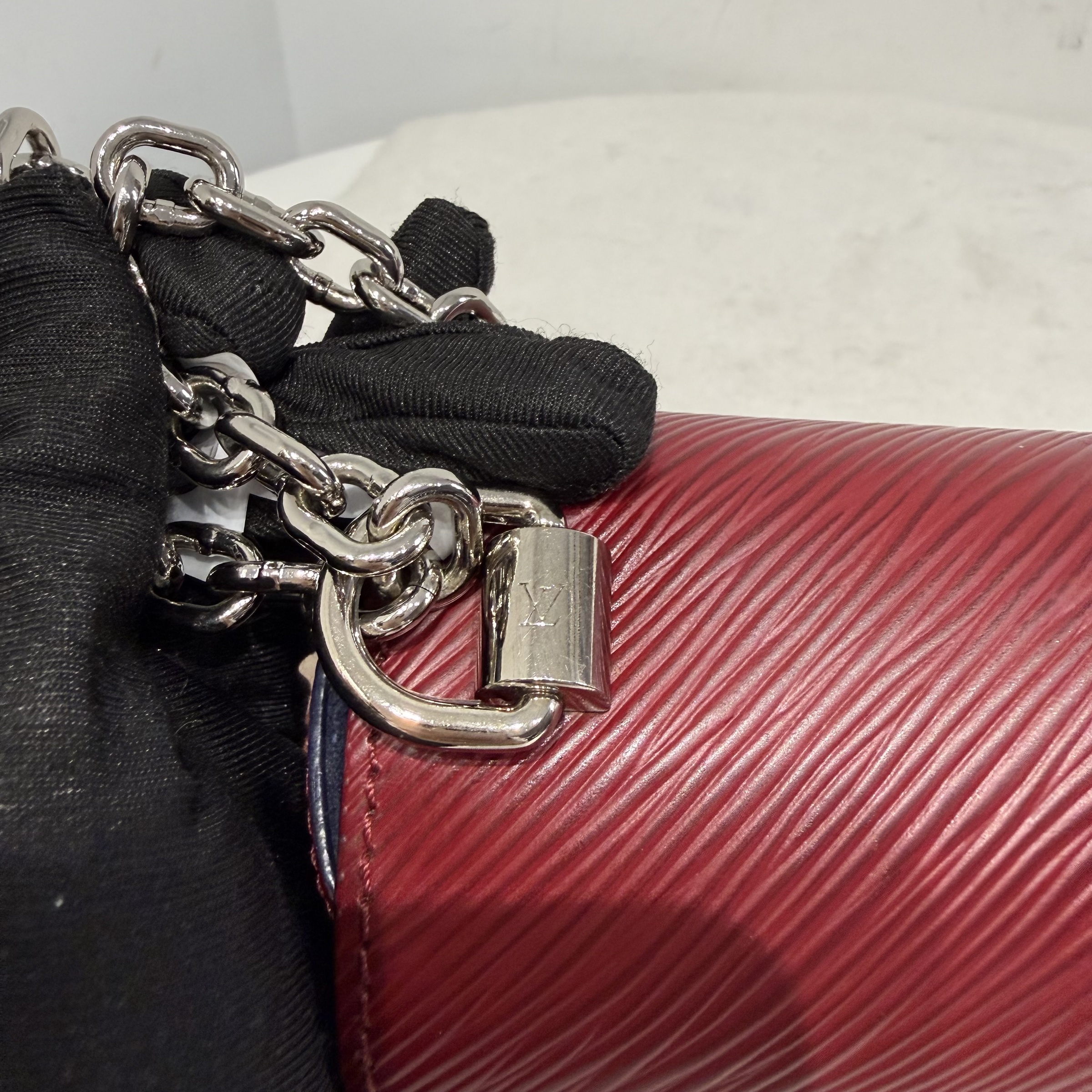 image_61C37A59-B5EC-4959-8325-1C1792BDB20D_1775361303