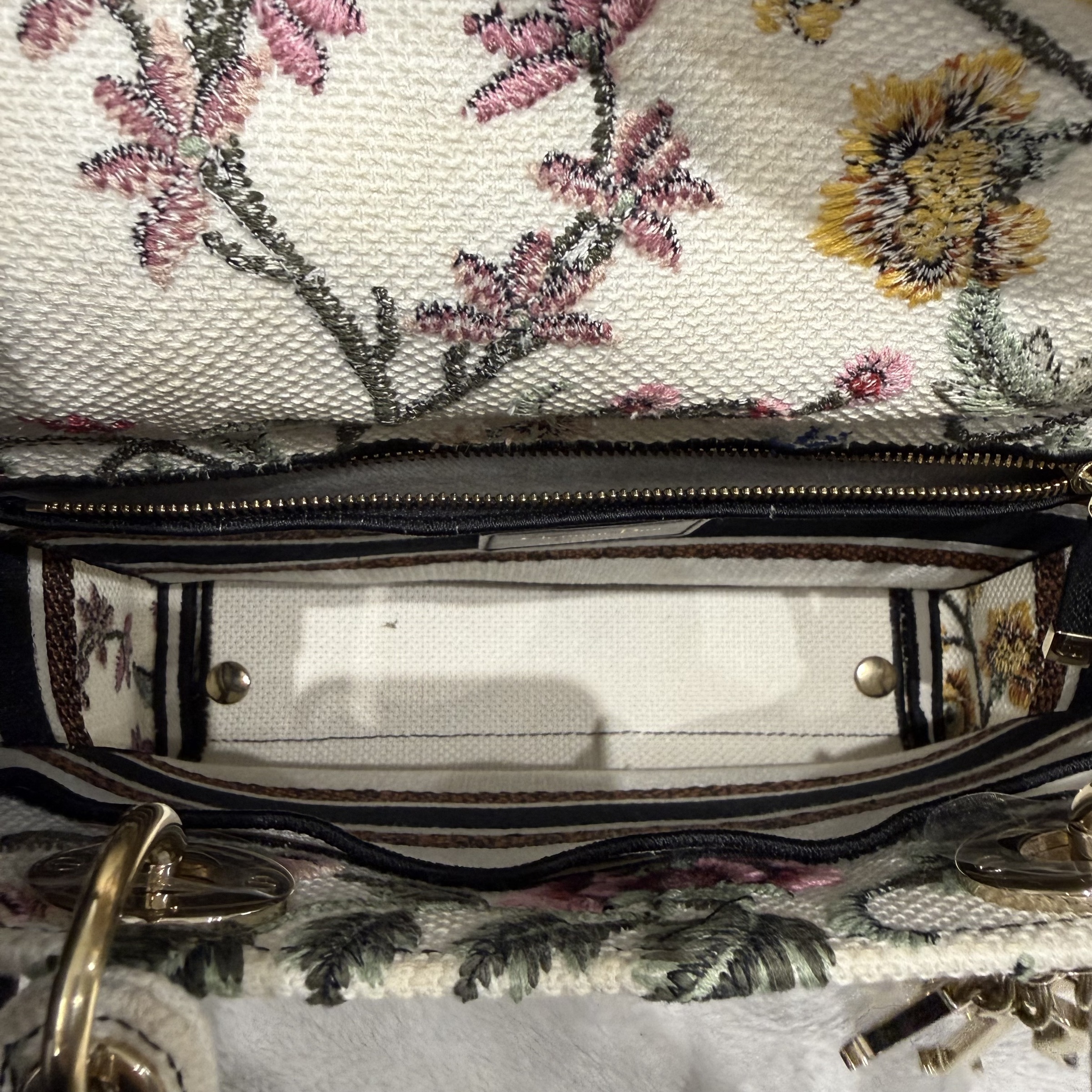 image_6A411392-021E-4056-890D-2D1316B5659B_1775722001