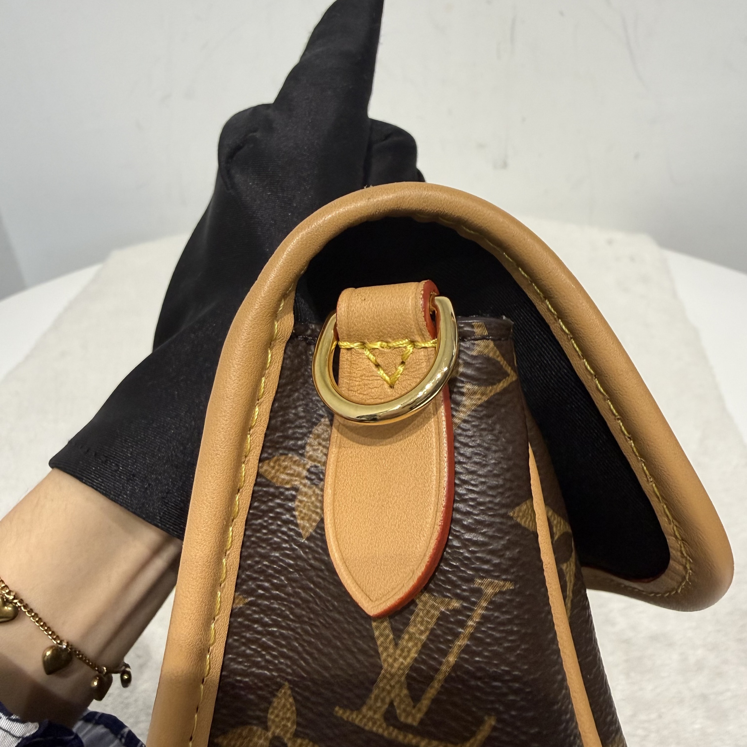 image_29AB7BD3-7C2E-4757-B3F5-A6C69BA64FFF_1776678358