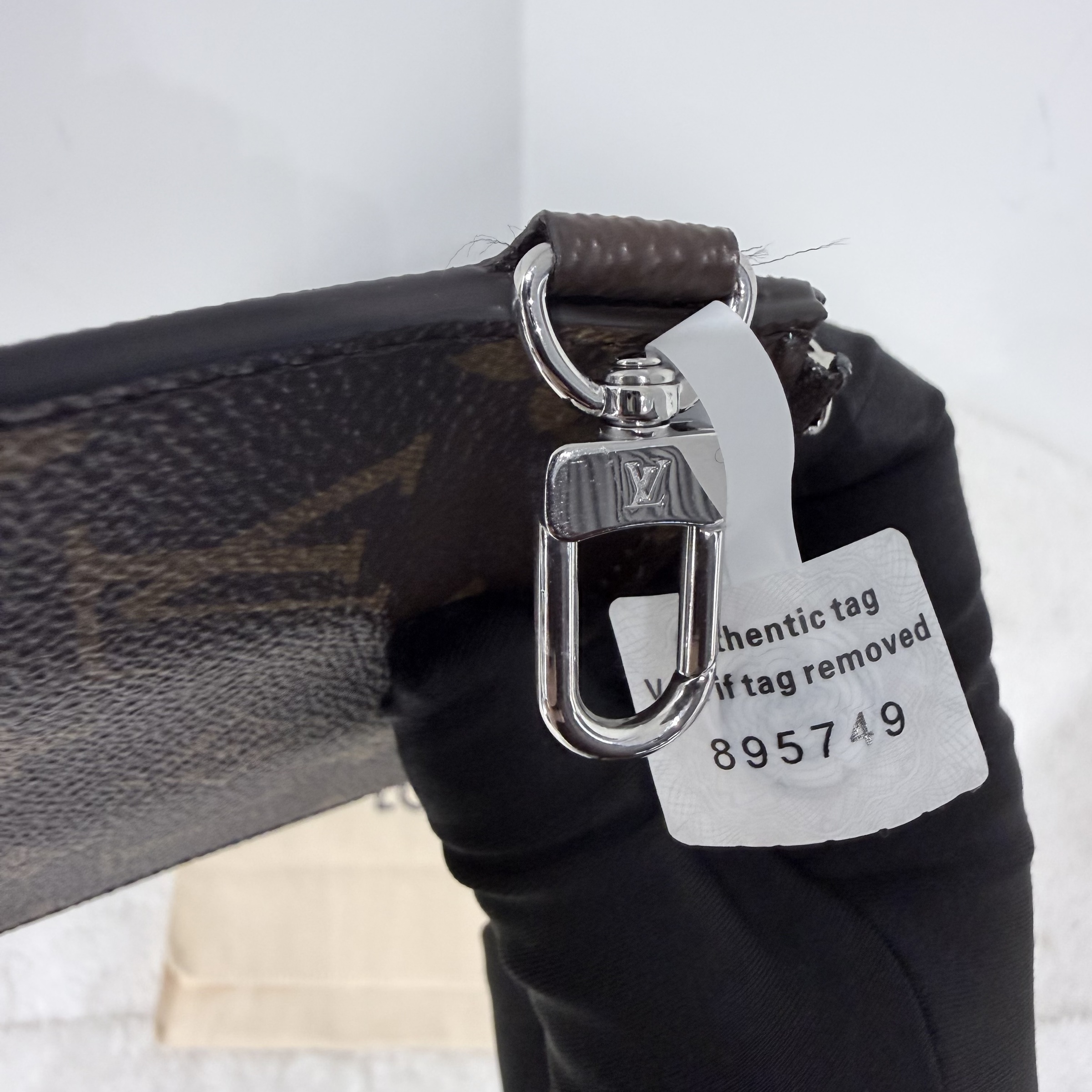 image_EB5D6821-87F1-40AB-90ED-C64FCBA49815_1782102163