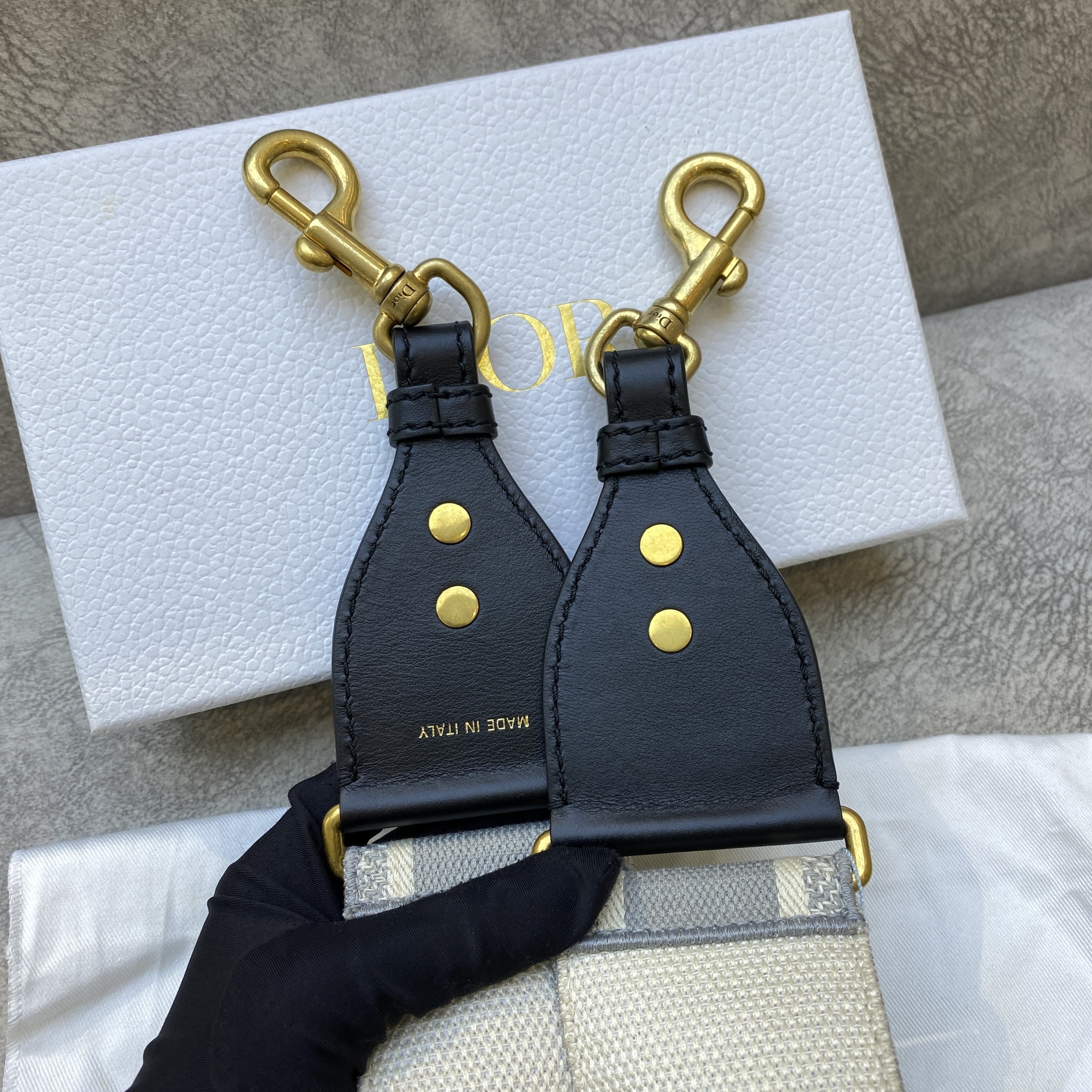 PREOWNED CHRISTIAN DIOR SHOULDER STRAP WITH RING – Lbite Luxury Branded ...